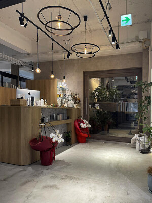 prestige Sofa SENDAI 美容室の内装・外観画像