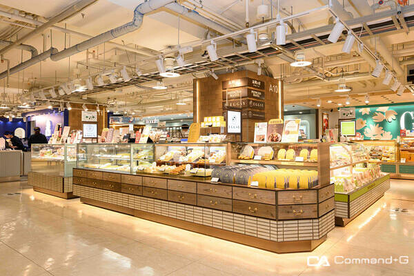 EGGSY 阪神梅田本店 ショールーム（物販）の内装・外観画像