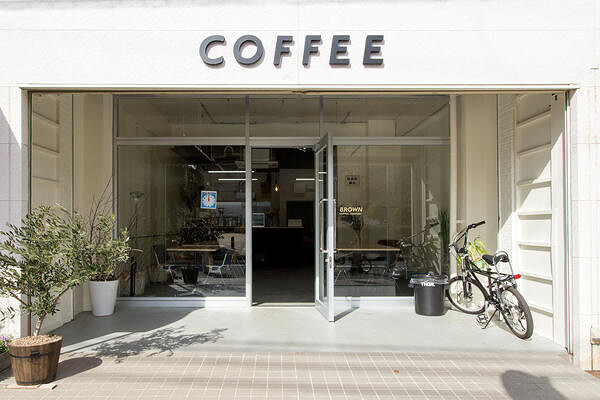 BROWN COFFEE COMPANY カフェの内装・外観画像