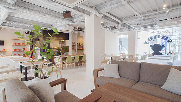sunny STORE&CAFE ショップ＆カフェの内装・外観画像