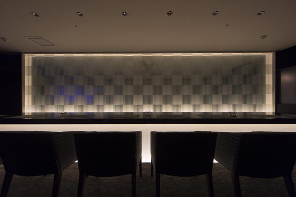 XLV -XAVIER LOUIS VUITTON レストラン・ワインバー・ホールの内装・外観画像