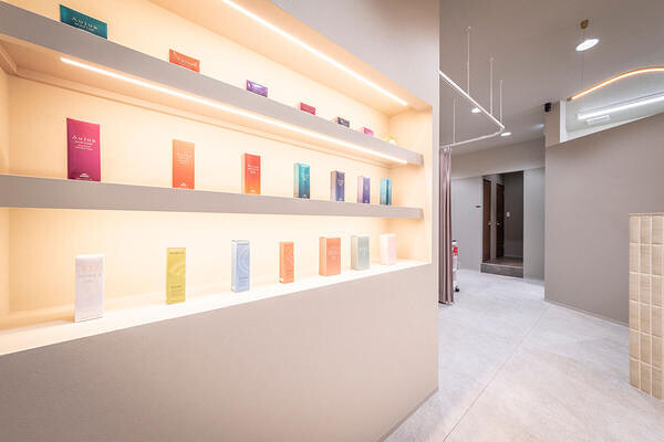tuuli JR二日市駅前店 美容室(ヘアサロン)の内装・外観画像