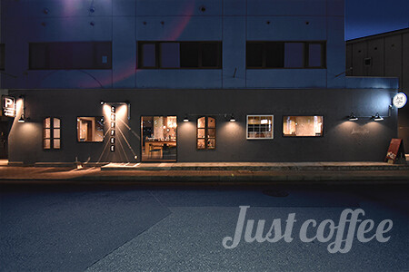 JUSTCOFFEE カフェの内装・外観画像