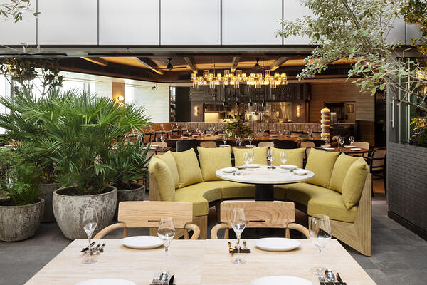 The Public Place レストラン・ダイニングバーの内装・外観画像