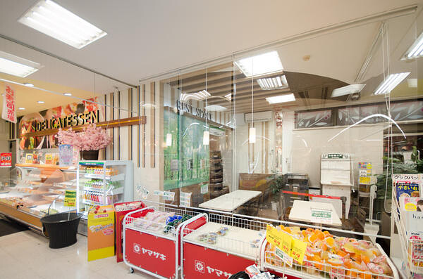 Ｓ社ＫＡＭＯ店 スーパーマーケットの内装・外観画像