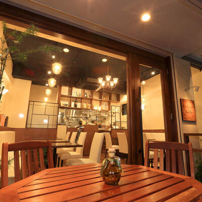 RESTAURANT ESOLA レストランの内装・外観画像
