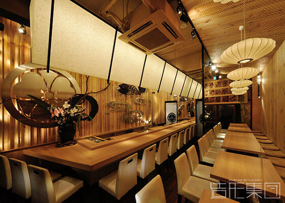 すし◯（東京） 寿司屋の内装・外観画像
