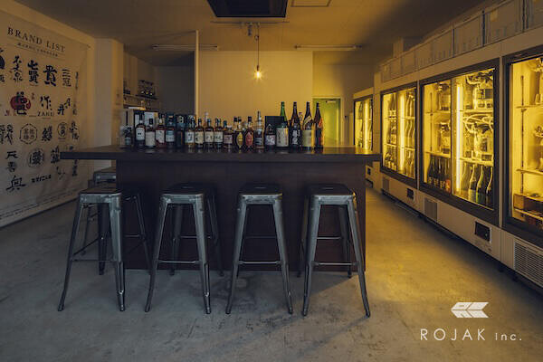 SAKE store & SAKE bar 中村屋 日本酒バーの内装・外観画像