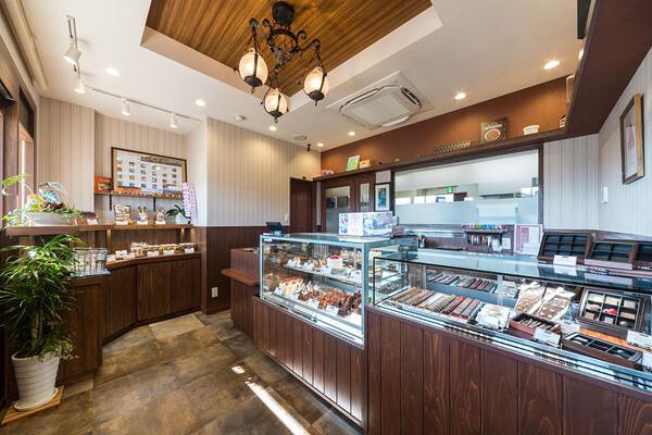 Pâtisserie Chocolaterie AN LUXE ショコラトリー、洋菓子の内装・外観画像