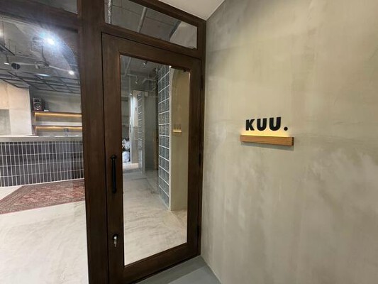 KUU. 美容室の内装・外観画像