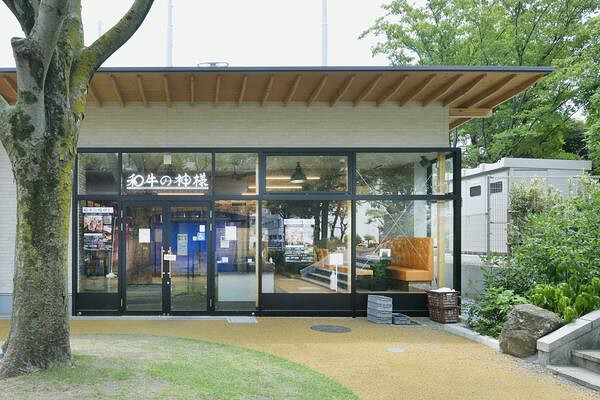 和牛の神様　西葛西店 焼肉の内装・外観画像