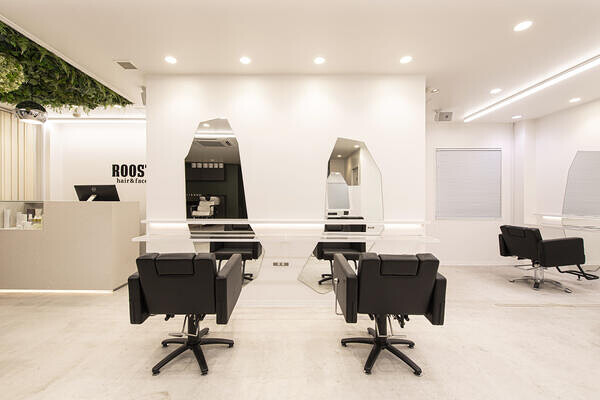 ROOST 原宿店 美容室の内装・外観画像