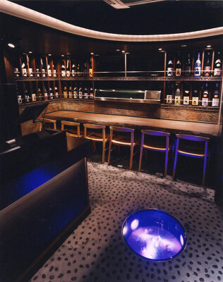 居酒屋 TSUNAMI（つなみ） 居酒屋 の内装・外観画像