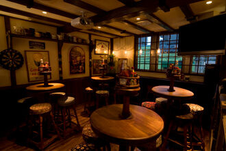 Britsh Pub　ARROW'S バーの内装・外観画像
