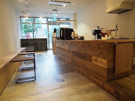 cafe &... コーヒースタンドの内装・外観画像