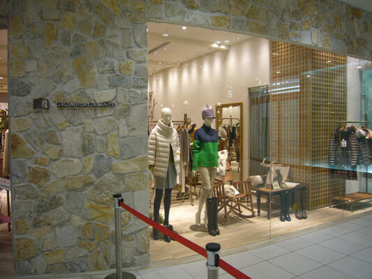 GALLARDAGALANTE ミント神戸店 レディースアパレルの内装・外観画像
