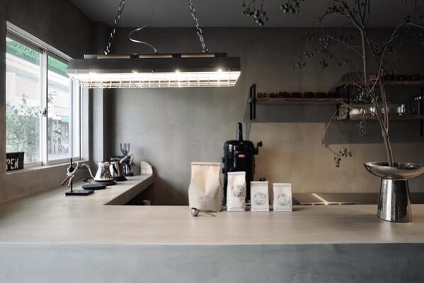 COFFEE N' DINING SPACE "CLOCHETTE" カフェダイニングの内装・外観画像