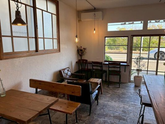 COFFEE&GALLERY SYUYU カフェの内装・外観画像
