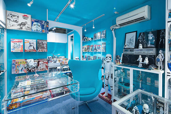 東京ToyCafe カフェバーの内装・外観画像