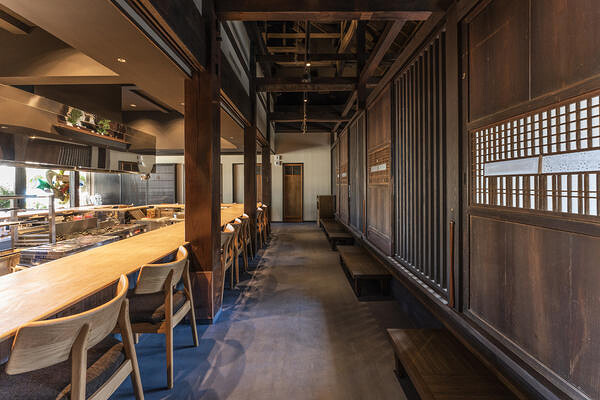 古民家居酒屋　もんしち 居酒屋の内装・外観画像