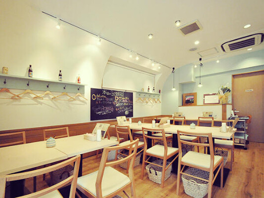 KUSHI GARDEN マクロビオティックカフェの内装・外観画像