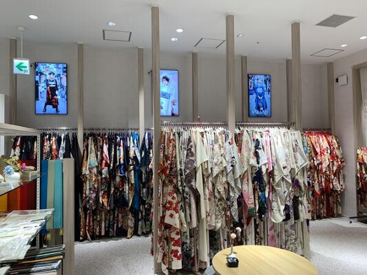 オンディーヌ アパレルの内装・外観画像