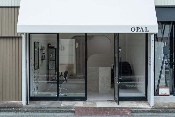 OPAL ヘアサロンの内装・外観画像