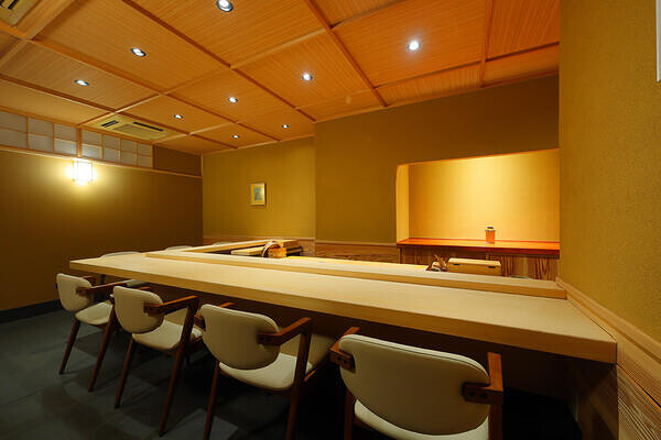 箱崎町すみと 鮨店の内装・外観画像