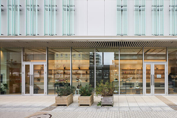 emCAMPUS FLOWER 花屋（胡蝶蘭専門店）の内装・外観画像