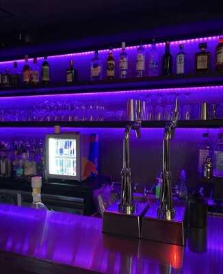 The amazing bar barの内装・外観画像