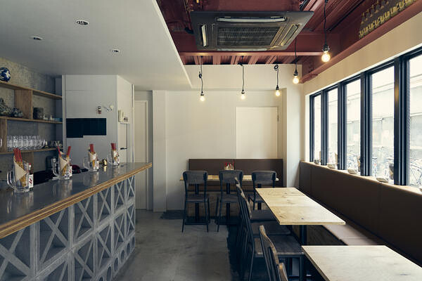 琉球食堂ハブとマングース 沖縄料理の内装・外観画像