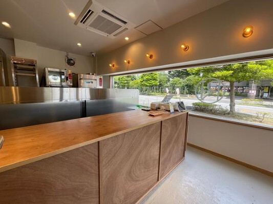 HIRO BEKERY カフェ・パン屋・ケーキ屋の内装・外観画像