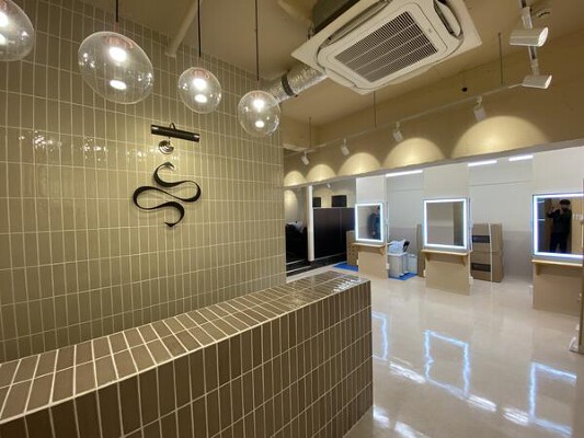 hair salon Sister 美容室・理容室・ヘアサロンの内装・外観画像