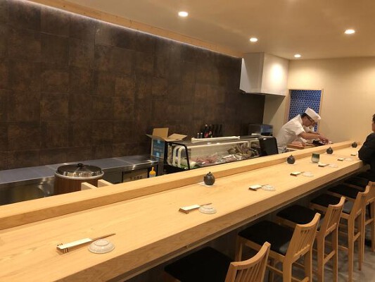 広尾　鮨大貫 寿司屋の内装・外観画像