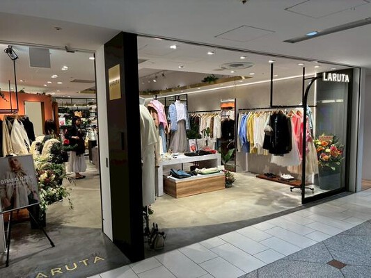 LARUTA なんばシティ店 アパレルの内装・外観画像