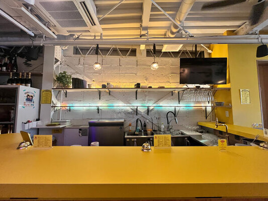 バームムム バーの内装・外観画像