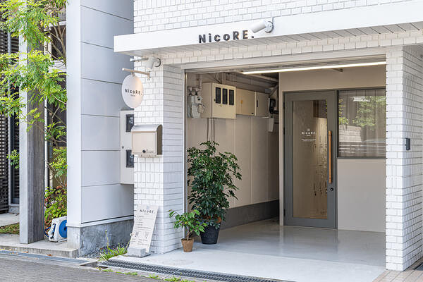 NicoRE. 美容室の内装・外観画像