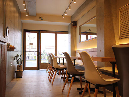 NIJIYA CAFE カフェ・パン屋・ケーキ屋の内装・外観画像