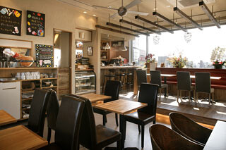 PEACE CAFE カフェバーの内装・外観画像