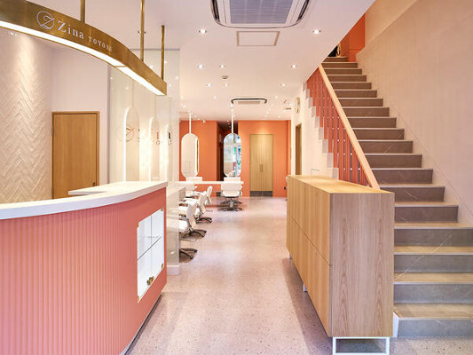 ZINA Toyosu 美容室・理容室・ヘアサロンの内装・外観画像
