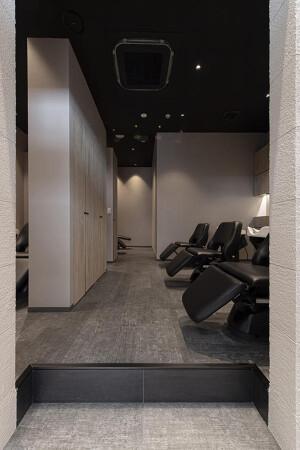 EMANON share salon 心斎橋
