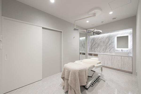 ARK SKIN CLINIC