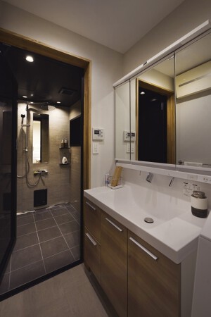 HOTEL　MON東京