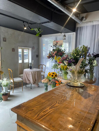 Petite notes for Flower shop &cafe