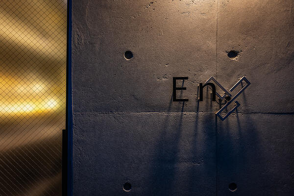 En．