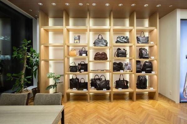 小林時計店 ワン福岡ビルディング店