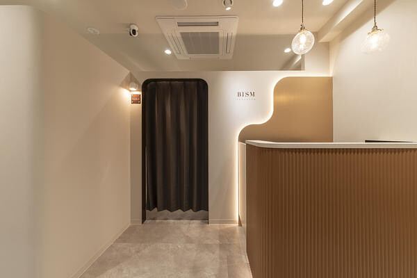 BISM 浜町店