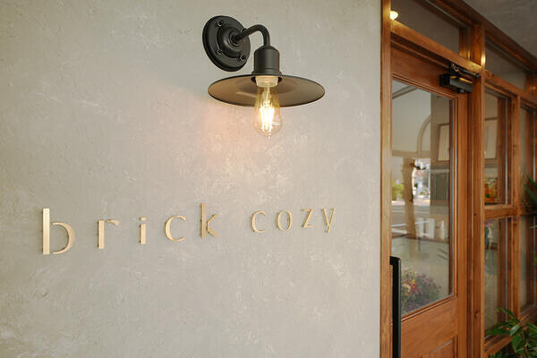 brick cozy