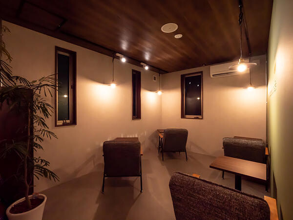 tsundoku cafe