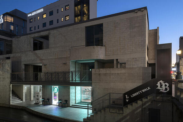 LIBERTY WALK KYOTO STORE 京都